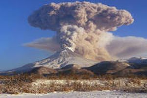 На Камчатке активизировался вулкан Шивелуч