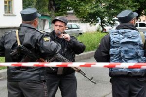 Сотрудник дагестанской полиции получил ранение при перестрелке с боевиками