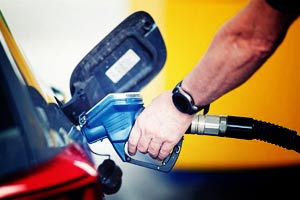 Цены на топливо в Германии и других странах Европы продолжает расти